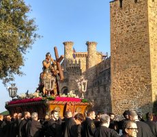 Paso del Nazareno y porteadores