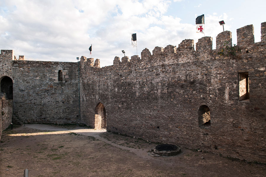 Patio del Castillo Viejo